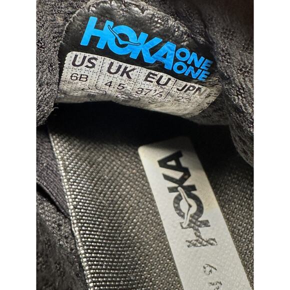 Hoka One One Clifton 9 Women’s Size 6B Black White Running Shoes Lightweight - Picture 7 of 8